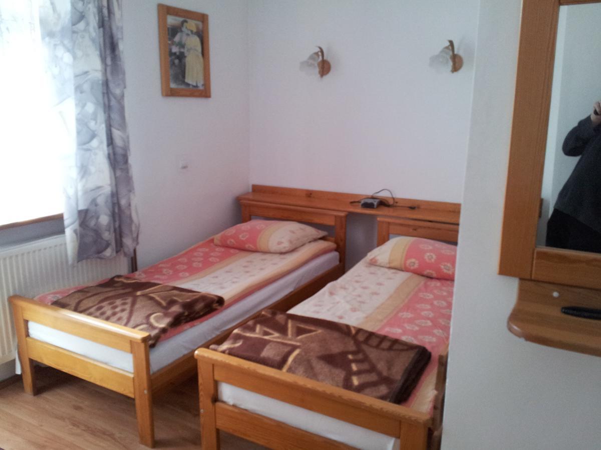 Hotel Staropolski Strzelce Krajeńskie Szoba fotó